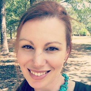 Meet your Posher, Lacey